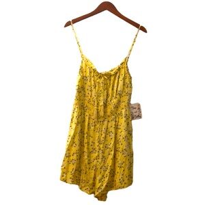 NWT Daisy Romper